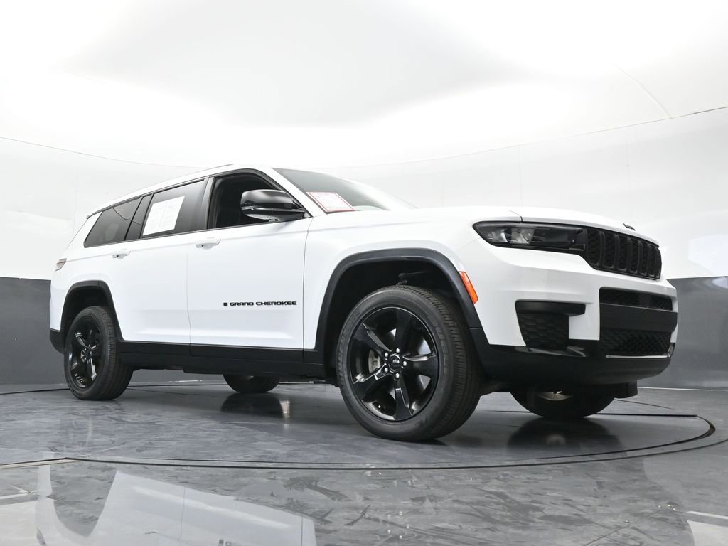 Used 2023 Jeep Grand Cherokee L Laredo RWD image 66