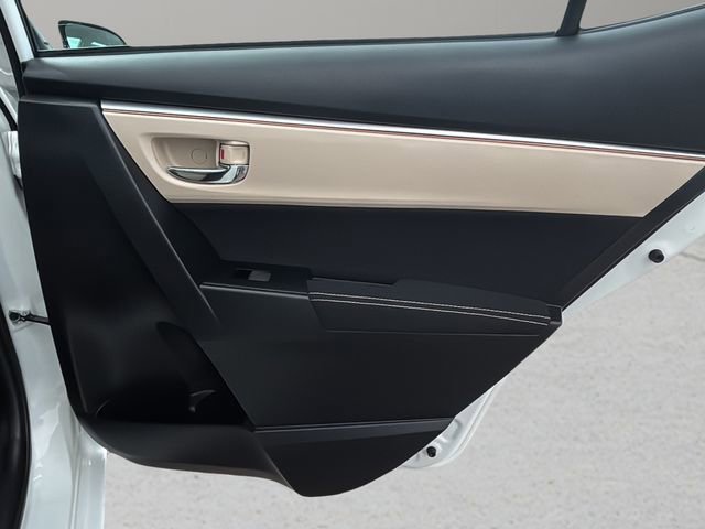 Used 2014 Toyota Corolla LE FWD image 23