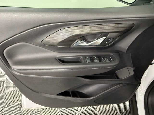 Used 2022 GMC Terrain SLE w/ Driver Convenience Package image 15