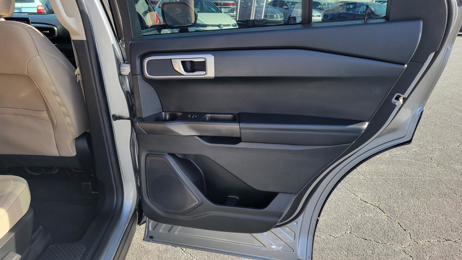 Used 2022 Ford Explorer 4WD image 39