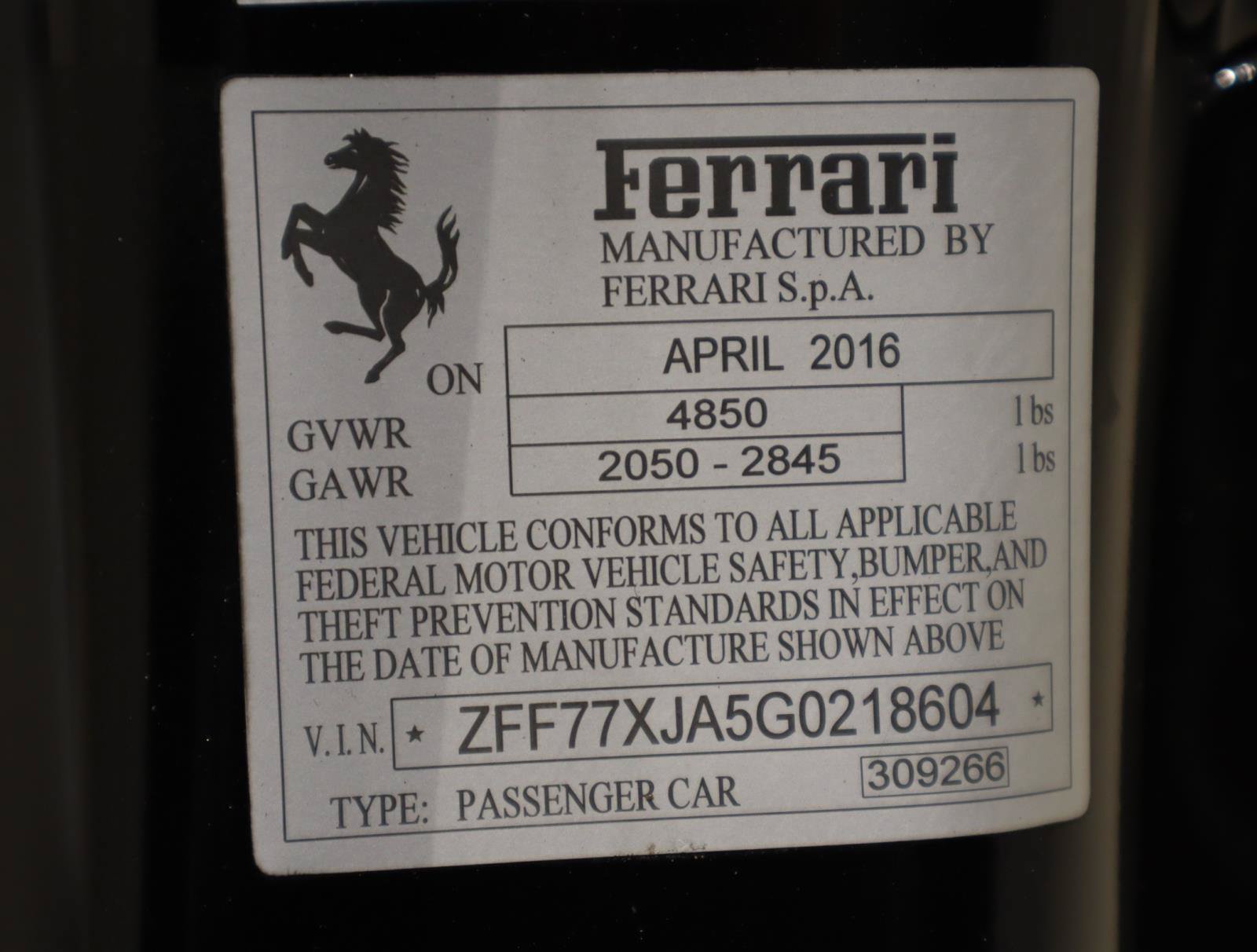 Used 2016 Ferrari California T RWD image 39