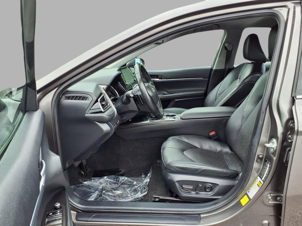 Used 2024 Toyota Camry XSE FWD image 23
