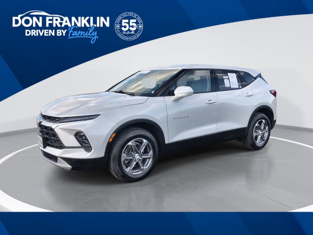 Used 2023 Chevrolet Blazer LT image 1