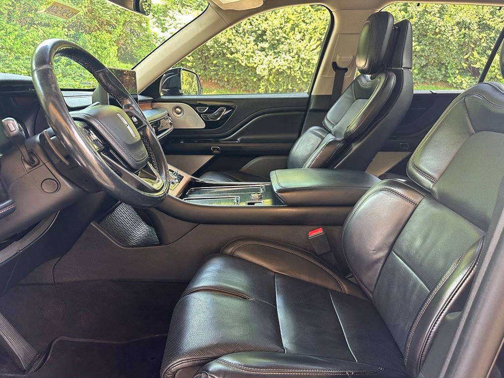 Used 2020 Lincoln Aviator Reserve w/ Equipment Group 201A AWD/4WD image 8