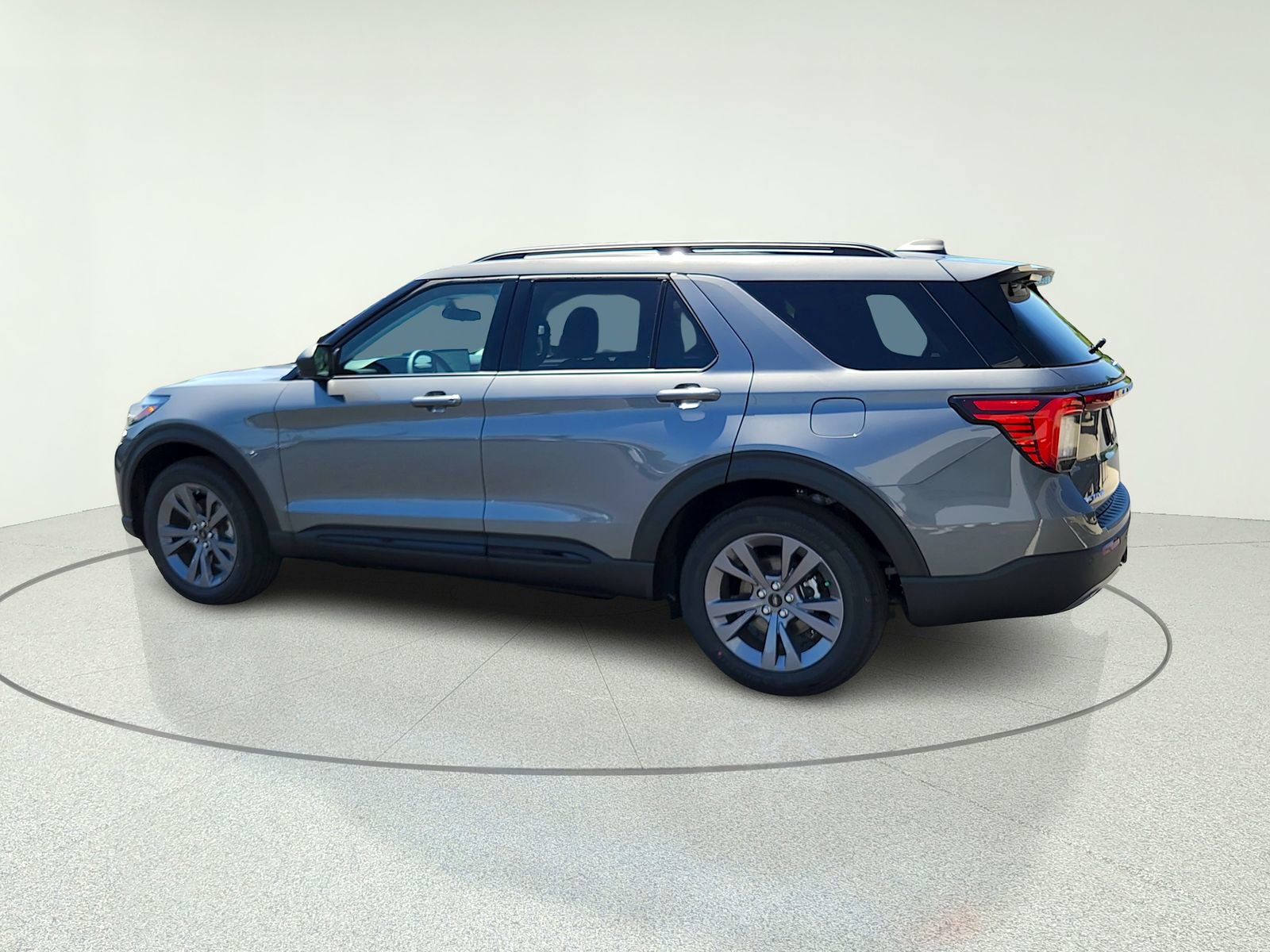 New 2026 Ford Explorer Active w/ Active Comfort Package AWD/4WD image 5