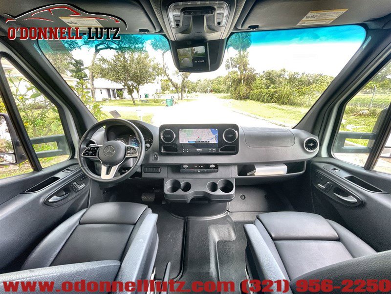 Used 2020 Mercedes-Benz Sprinter 3500 image 23