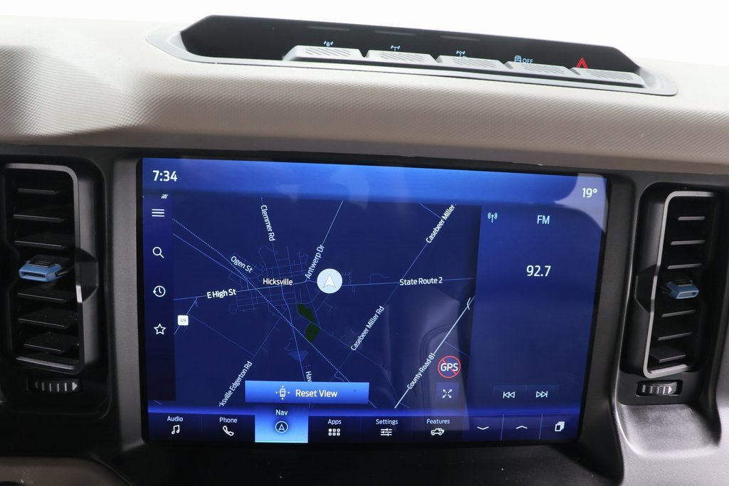 Used 2023 Ford Bronco Wildtrak image 15