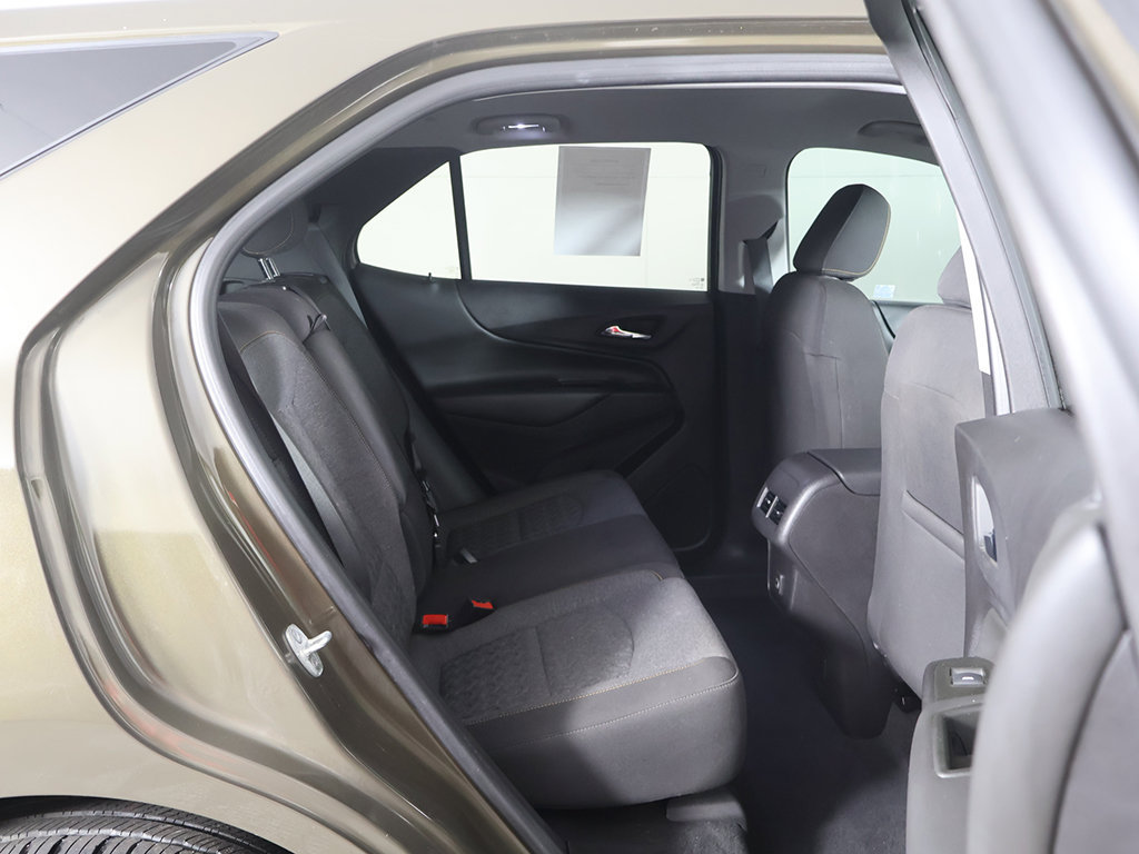 Used 2024 Chevrolet Equinox LT FWD image 32