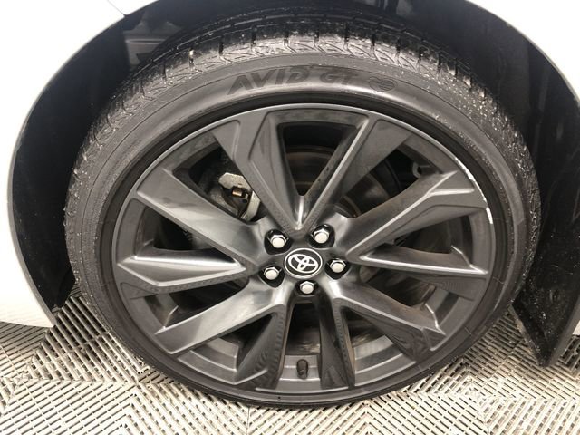 Used 2025 Toyota Corolla SE w/ SE Premium Package AWD/4WD image 29