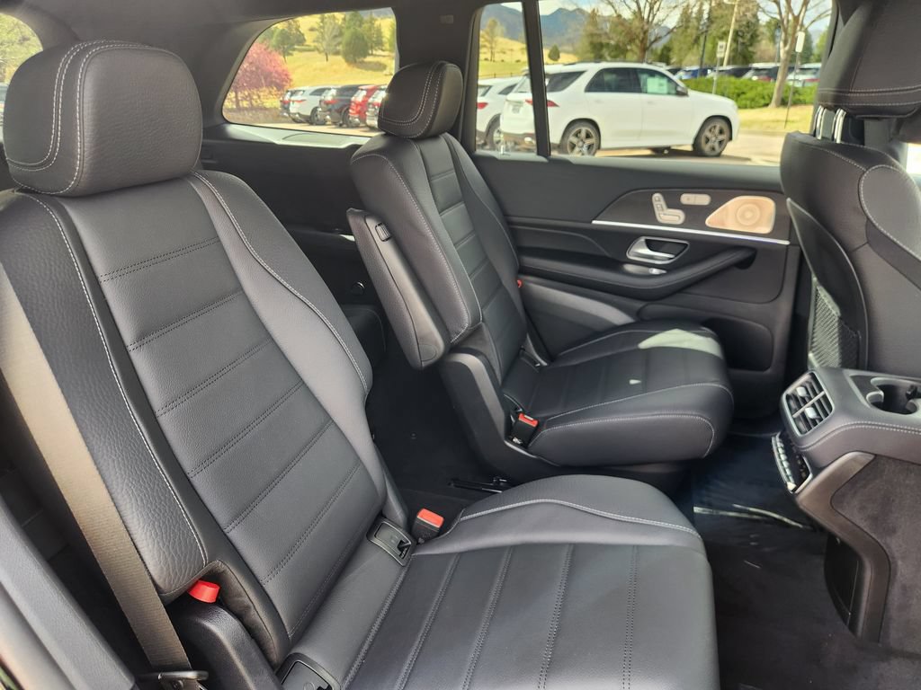 New 2026 Mercedes-Benz GLS 580 4MATIC image 13