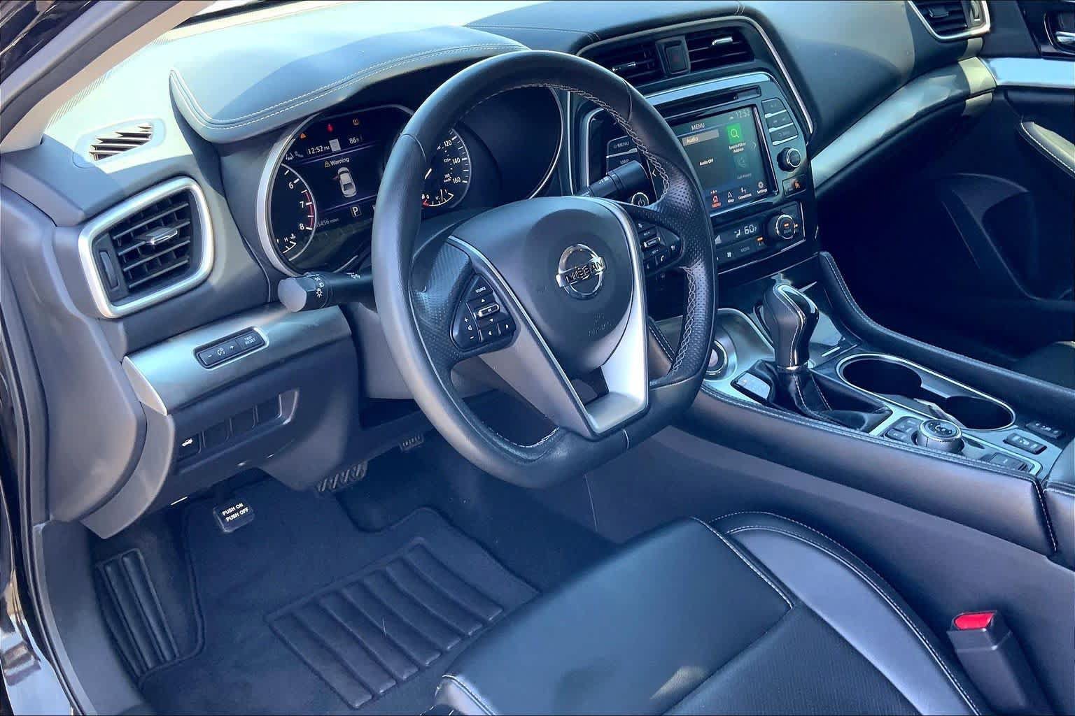Used 2022 Nissan Maxima SV w/ Floor Mat Group FWD image 18