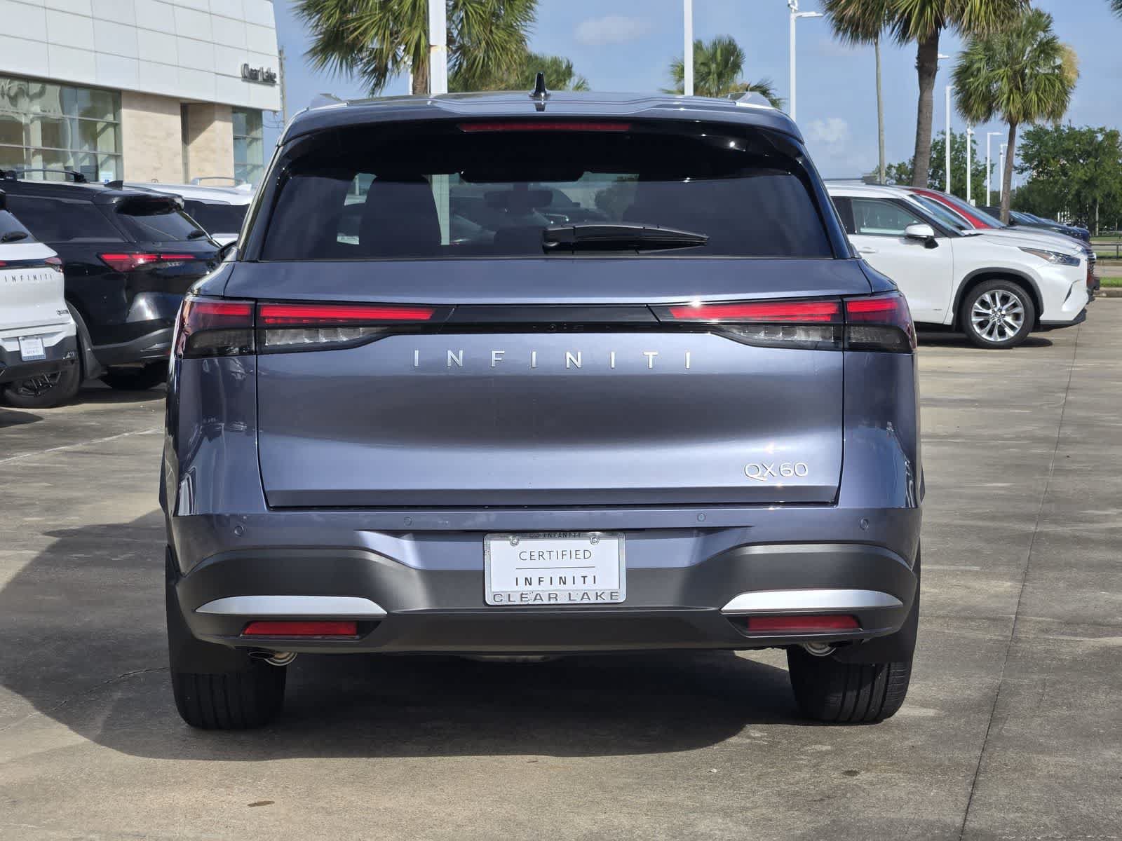 Certified 2026 INFINITI QX60 Luxe w/ Cargo Package FWD image 5