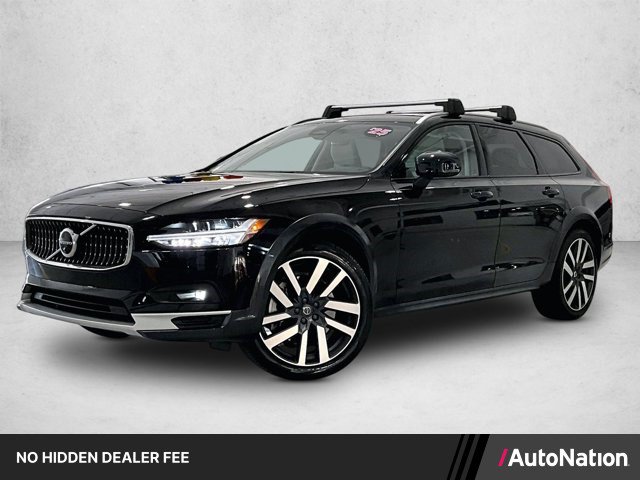 Used 2025 Volvo V90 B6 Cross Country Plus w/ Protection Package Premier AWD/4WD image 1