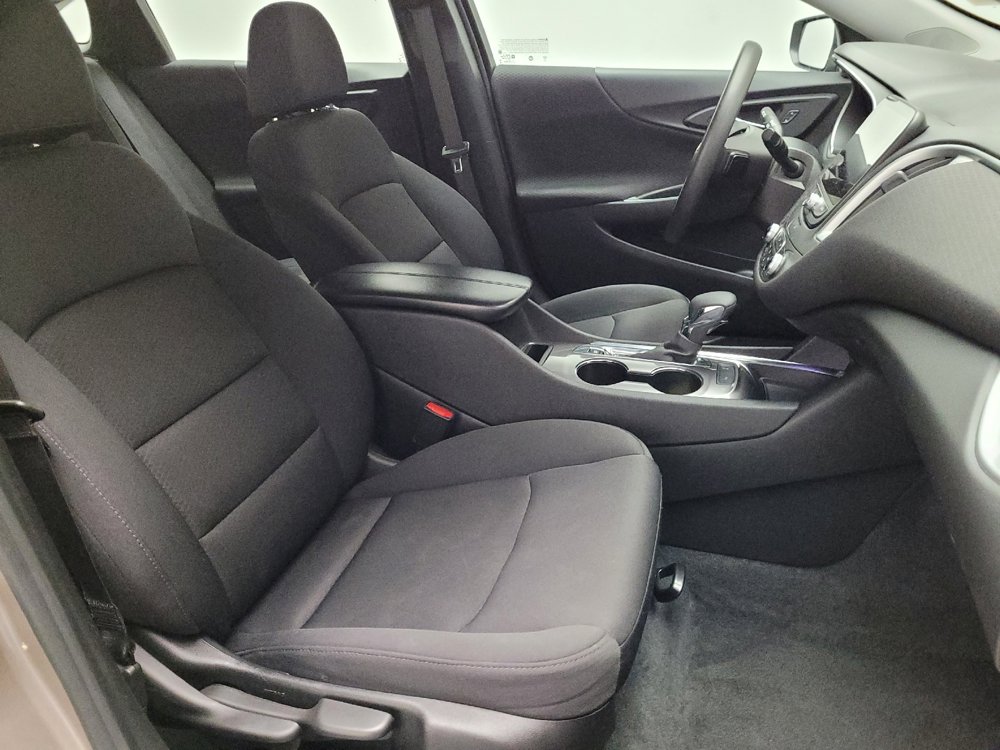 Used 2024 Chevrolet Malibu LT image 21
