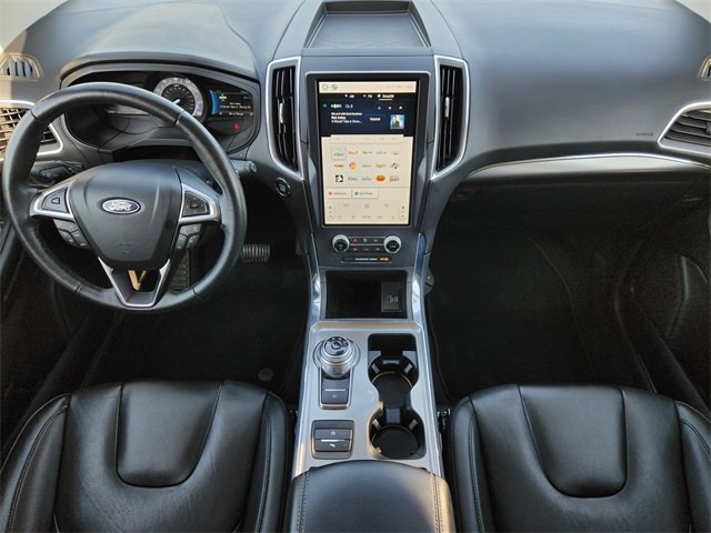 Used 2022 Ford Edge Titanium image 26