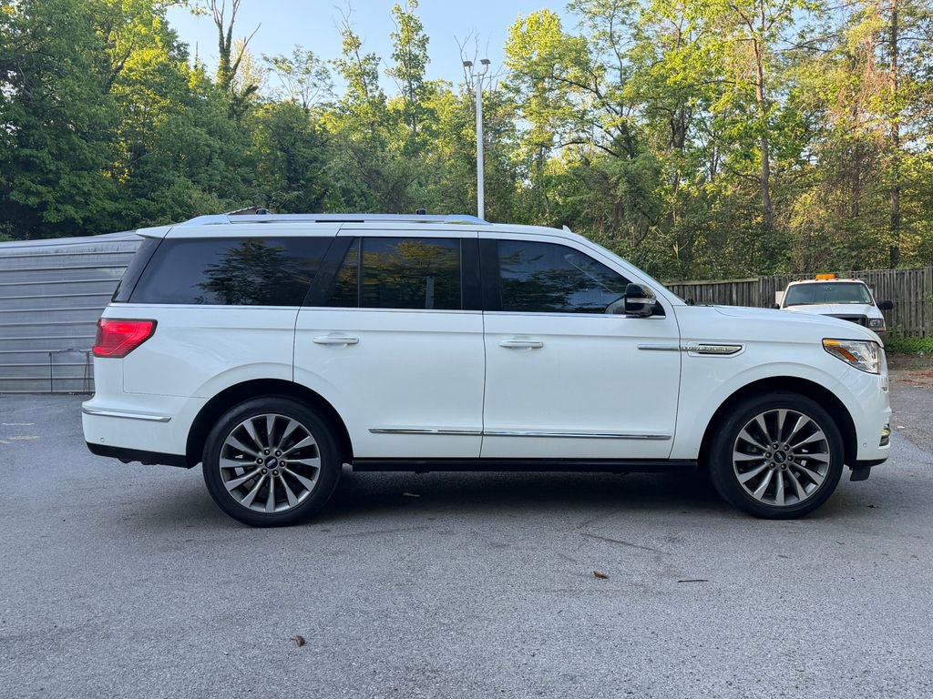 Used 2020 Lincoln Navigator Reserve w/ Luxury Package AWD/4WD image 8