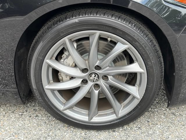 Used 2023 Alfa Romeo Giulia Ti AWD/4WD image 12