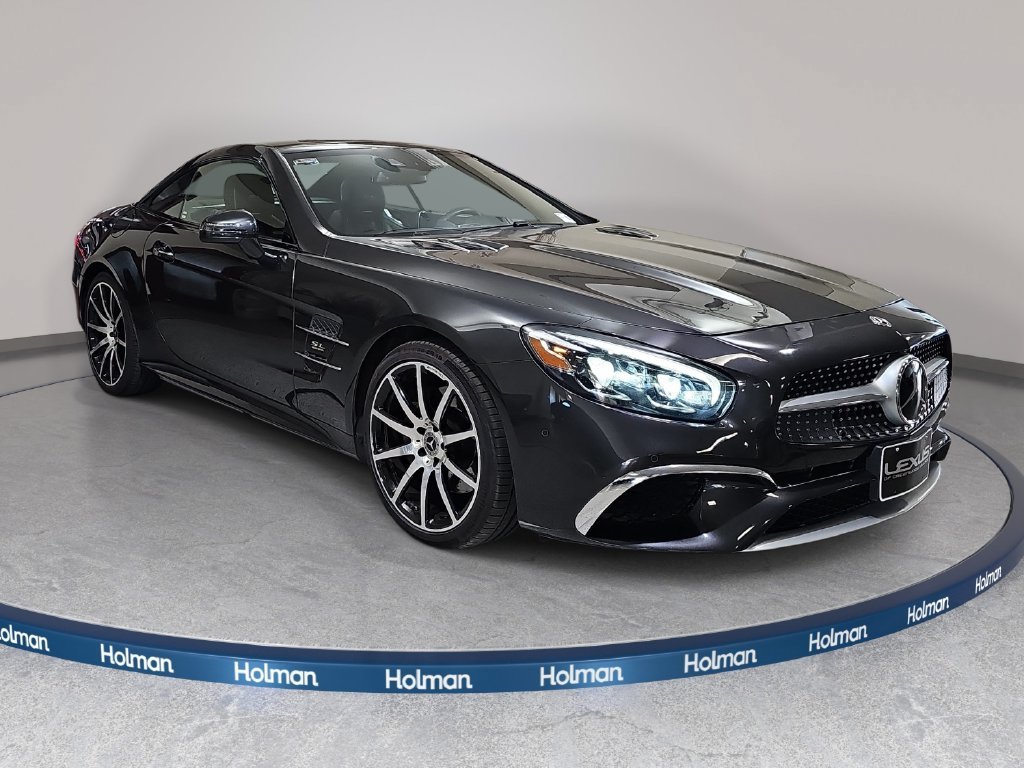 Used 2020 Mercedes-Benz SL 550 image 4