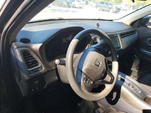 Used 2018 Honda HR-V EX image 5