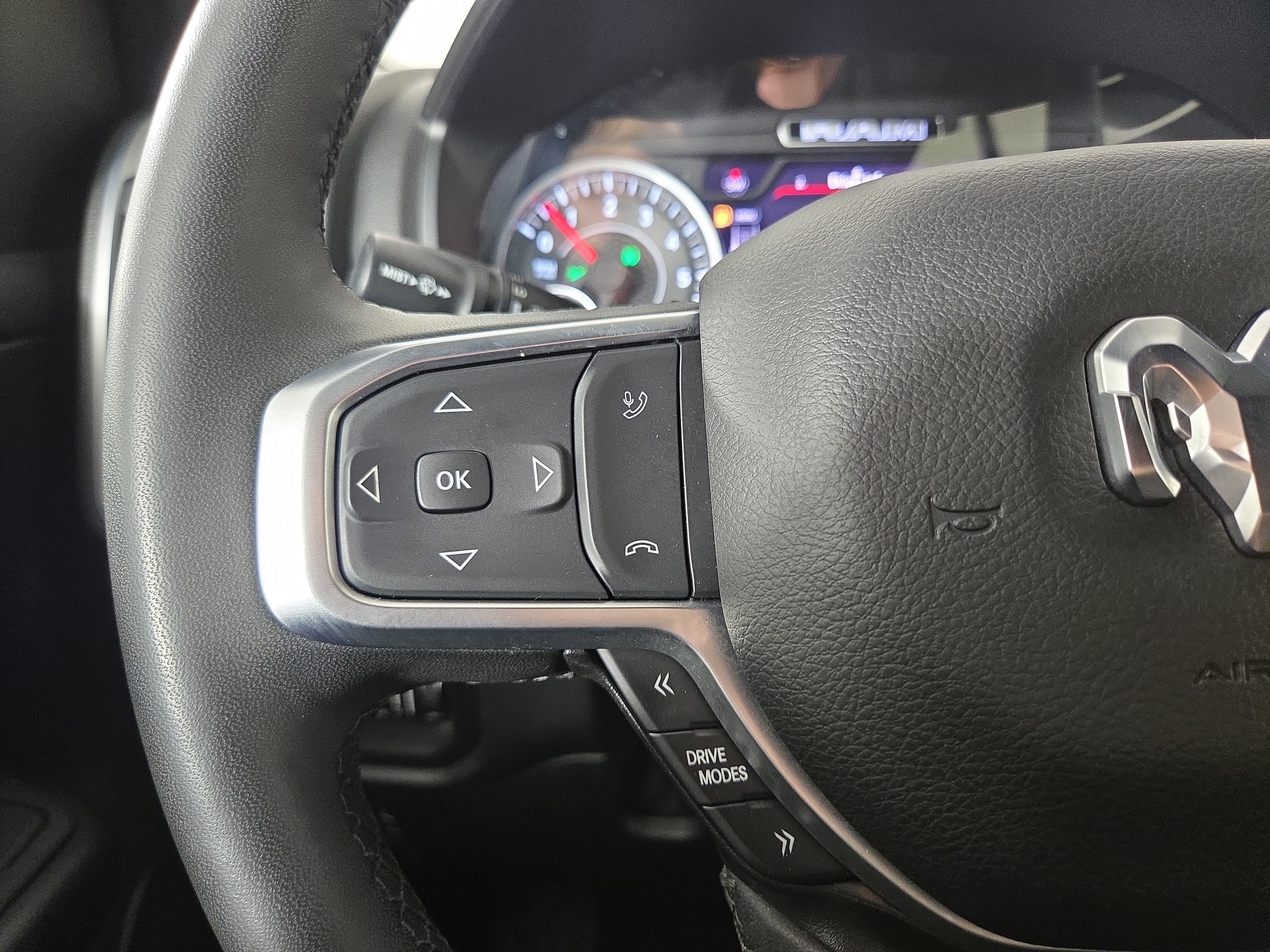 Certified 2025 RAM 1500 Big Horn AWD/4WD image 16