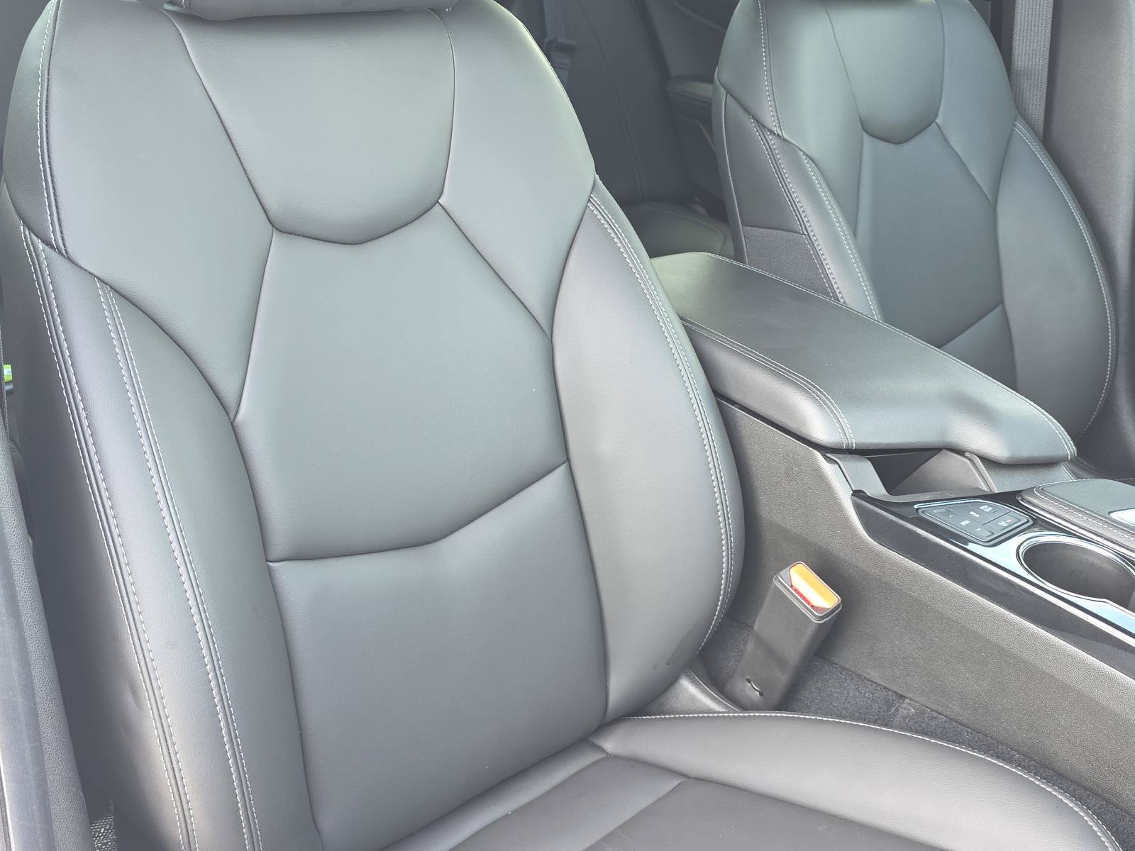 Certified 2024 Cadillac CT4 Luxury w/ Sun And Sound Package RWD image 22