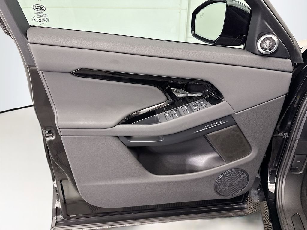Certified 2025 Land Rover Range Rover Evoque S image 23