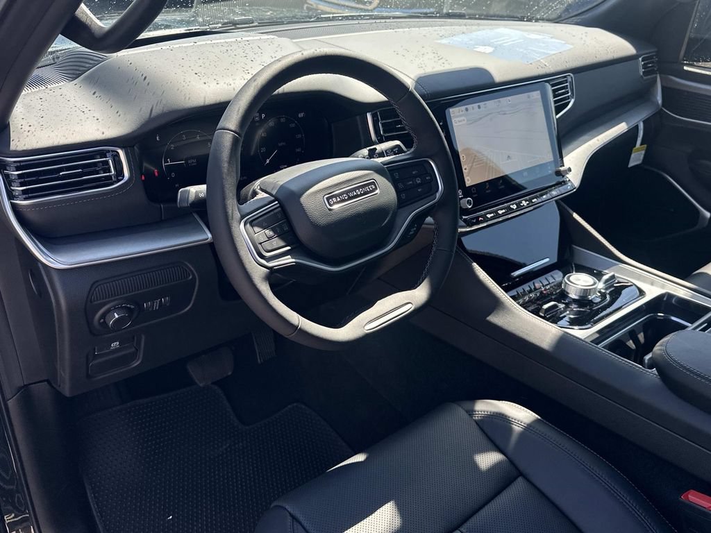New 2026 Jeep Grand Wagoneer Limited AWD/4WD image 2