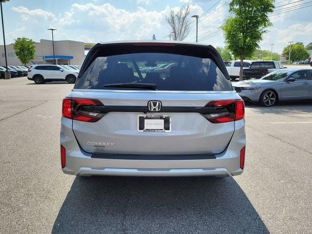 Certified 2026 Honda Odyssey EX-L image 5