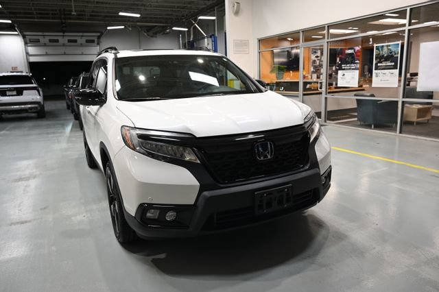 Used 2021 Honda Passport Elite image 3