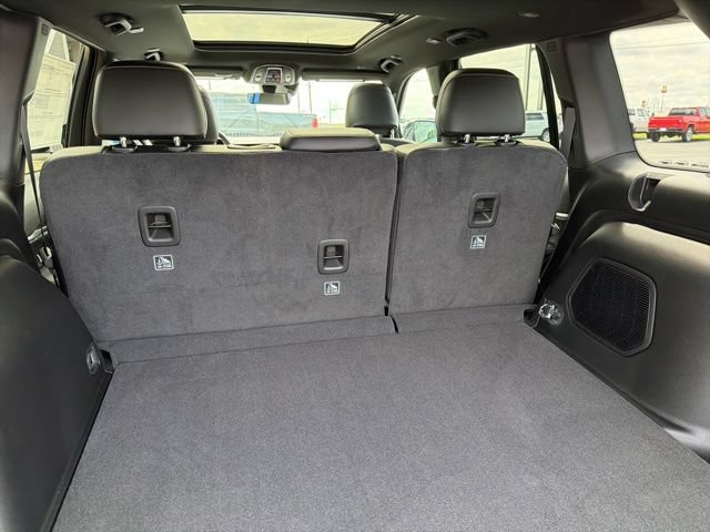 New 2026 Jeep Grand Cherokee Limited w/ Limited Altitude Package RWD image 24