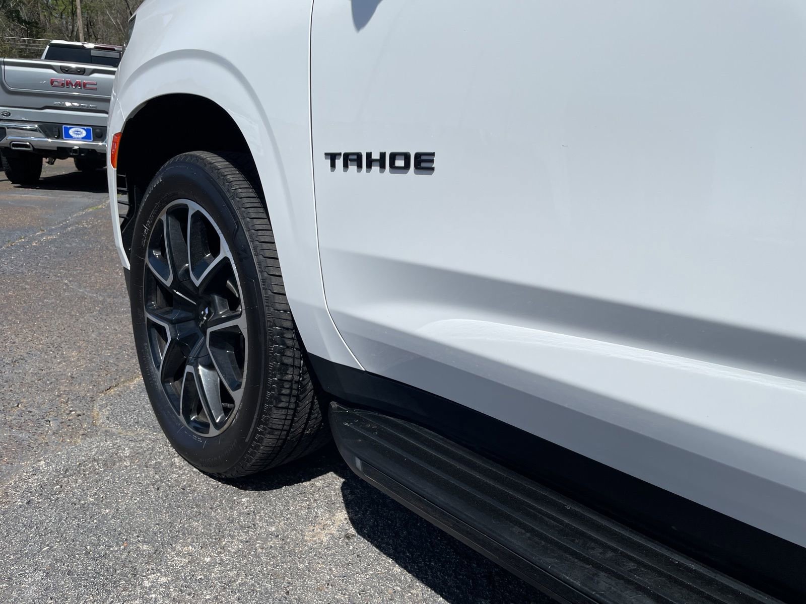 Used 2022 Chevrolet Tahoe RST w/ Sport Performance Package image 11