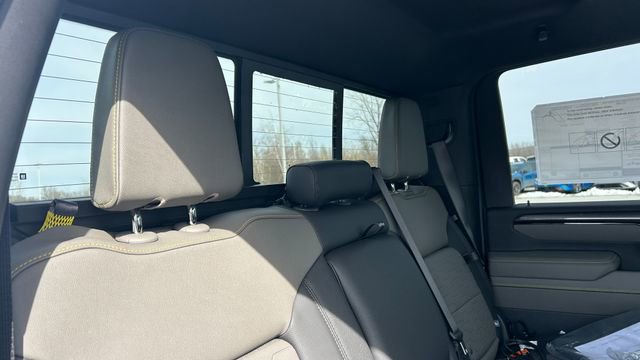 New 2026 Chevrolet Silverado 2500 ZR2 image 43