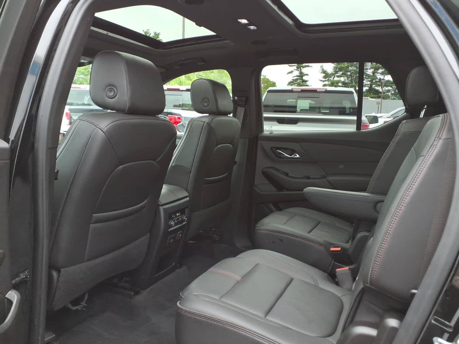 Certified 2023 Chevrolet Traverse RS AWD/4WD image 22