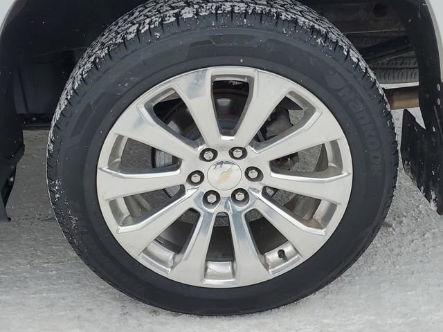 Used 2020 Chevrolet Silverado 1500 High Country w/ Technology Package image 35