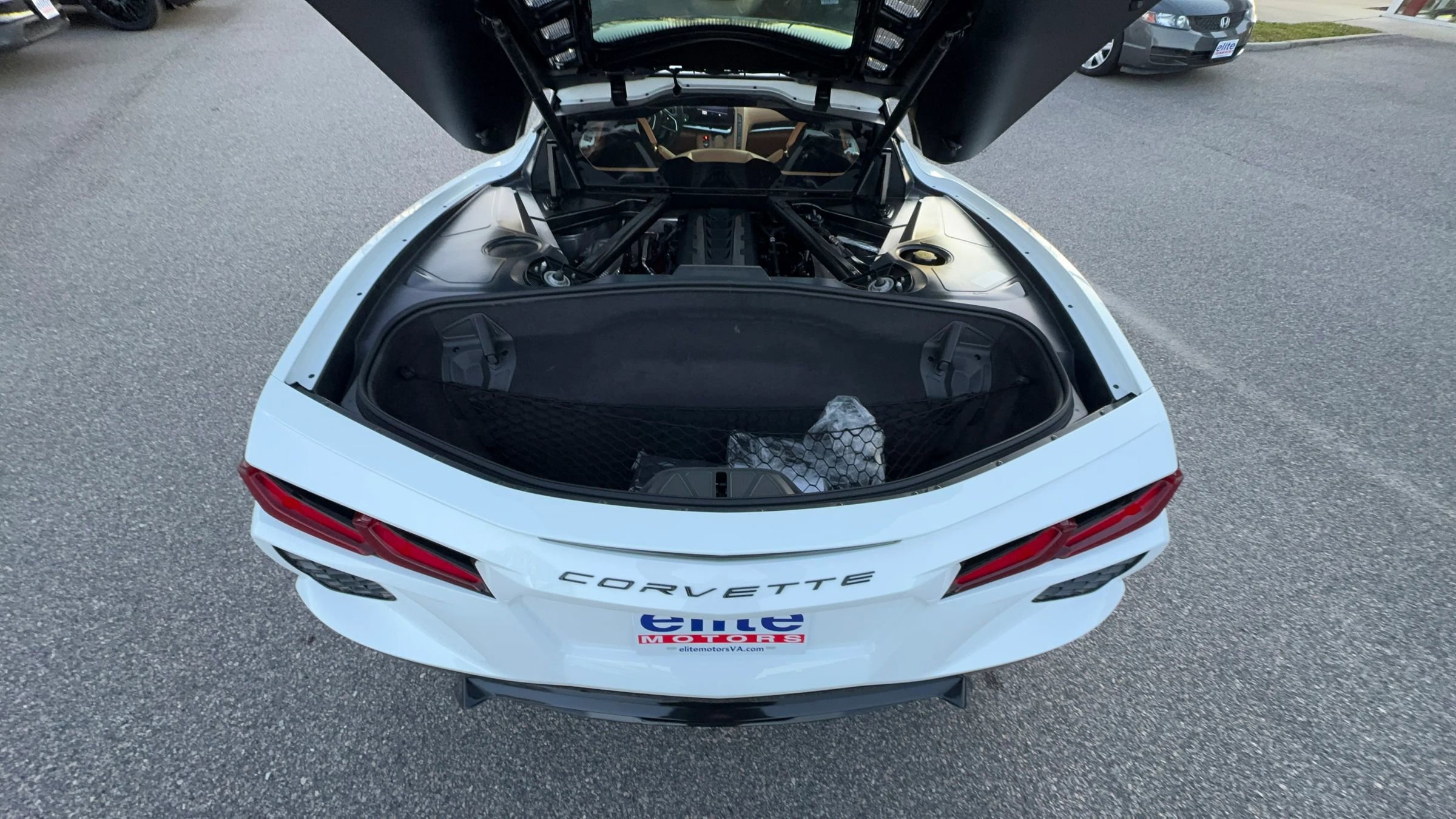 Used 2020 Chevrolet Corvette Stingray Premium Cpe w/ 3LT Preferred Equipment Group image 10