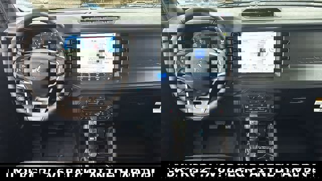 New 2025 Ford Bronco Badlands image 6