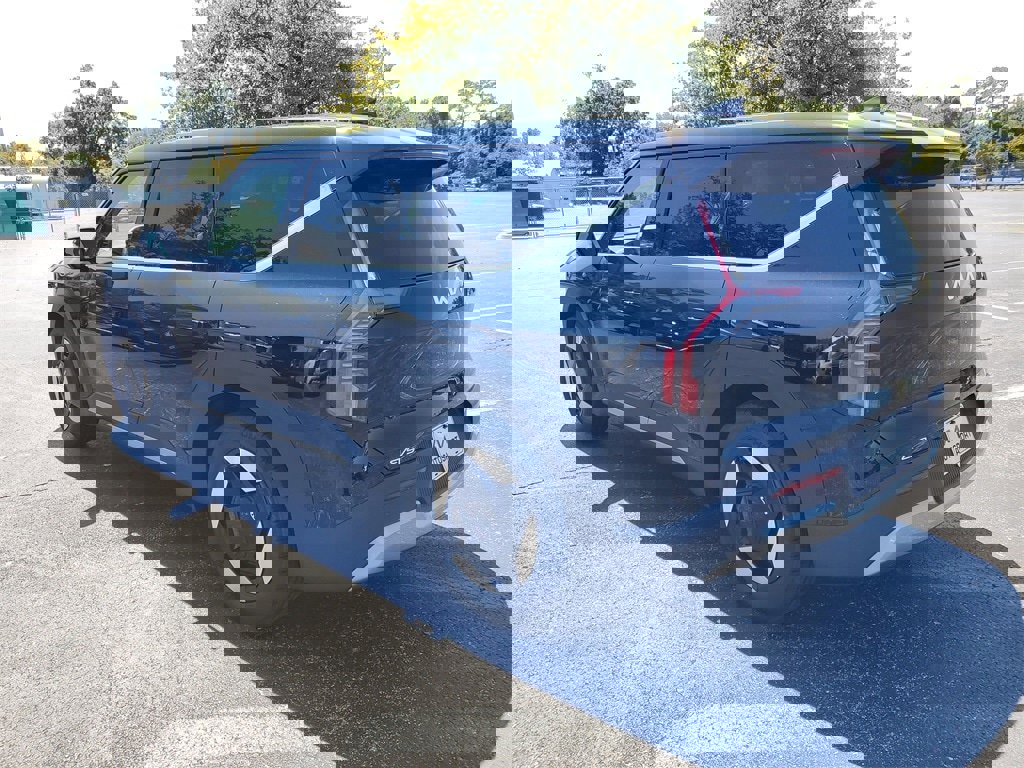 New 2026 Kia EV9 Light image 3