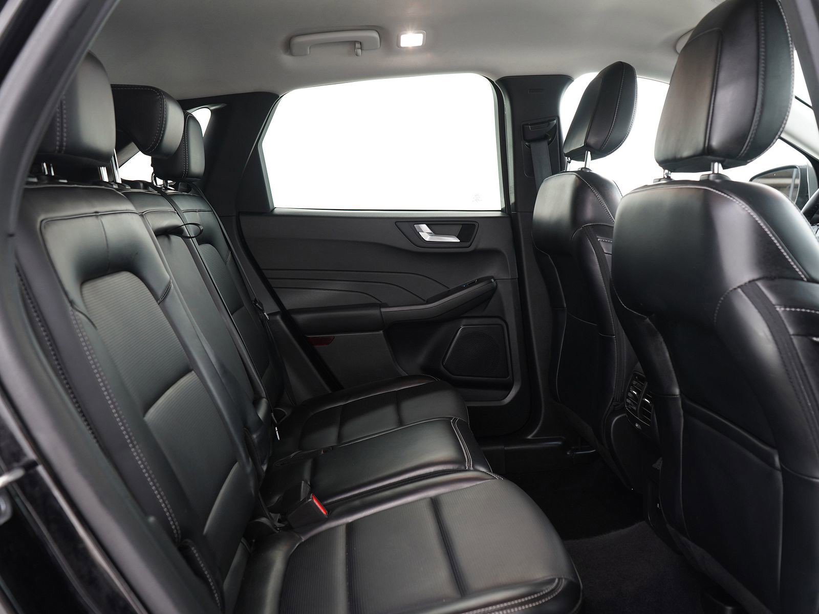 Used 2023 Ford Escape Platinum image 15