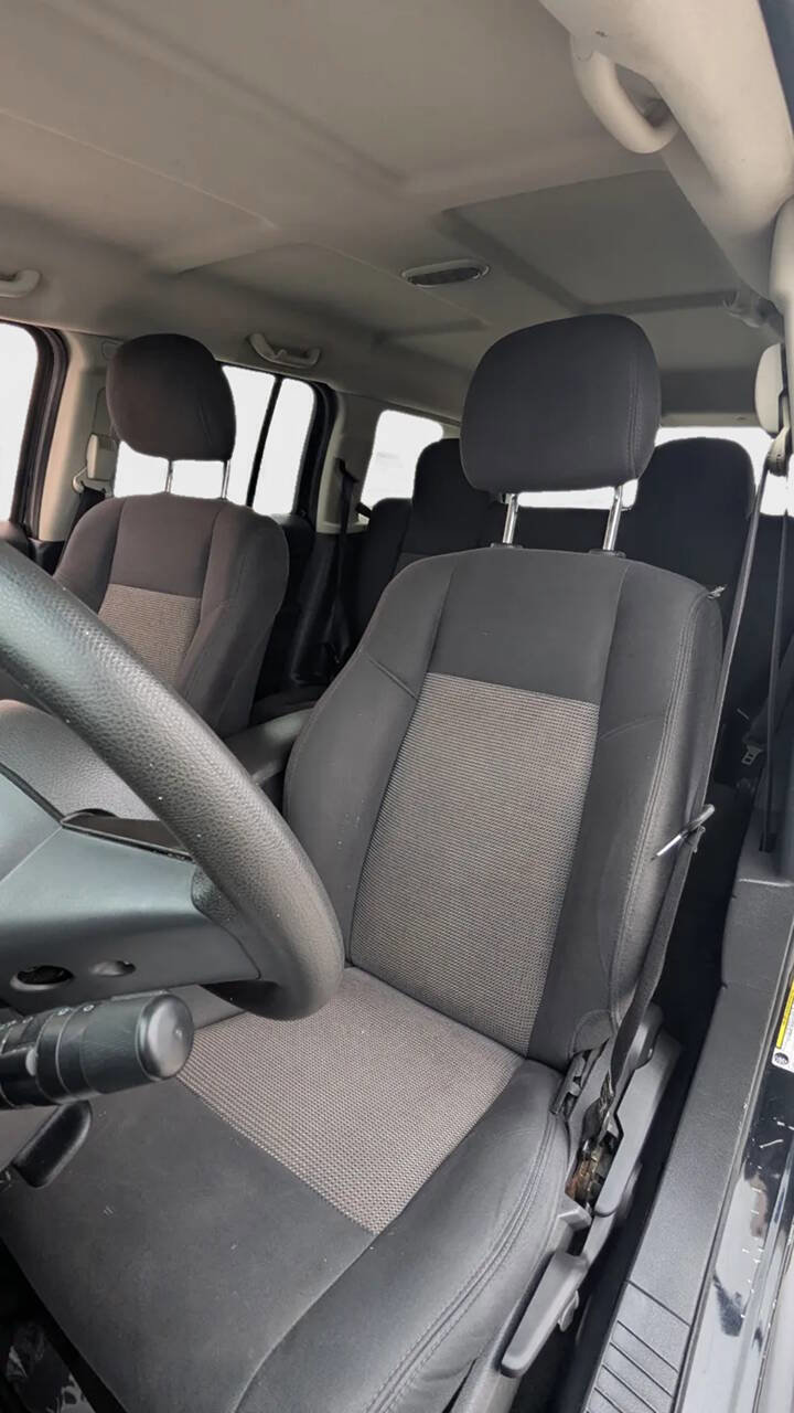 Used 2013 Jeep Patriot Sport w/ Tire & Wheel Group image 11