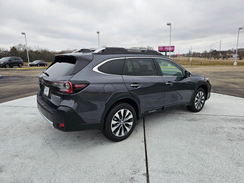 New 2025 Subaru Outback Touring XT image 4