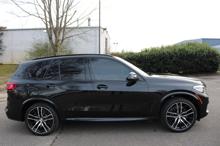 Used 2022 BMW X5 M50i AWD/4WD image 6
