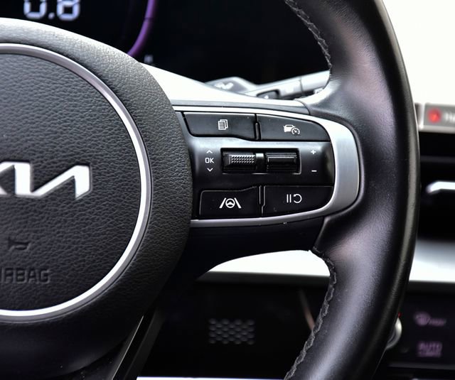 Certified 2023 Kia Sportage EX image 16