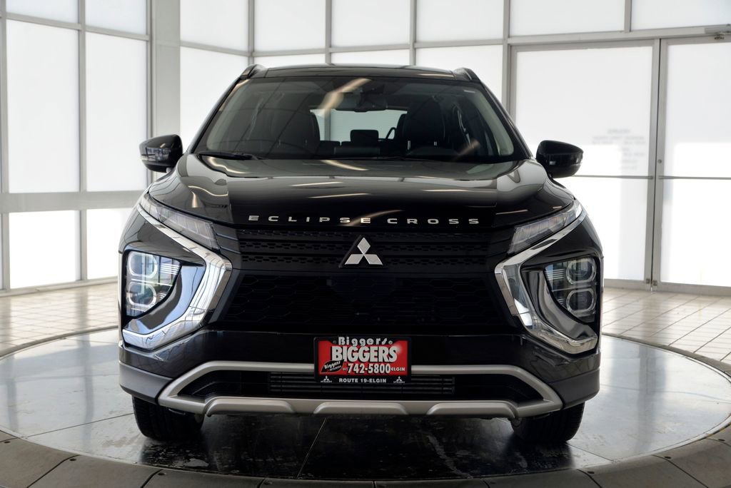 Used 2024 Mitsubishi Eclipse Cross SE image 3