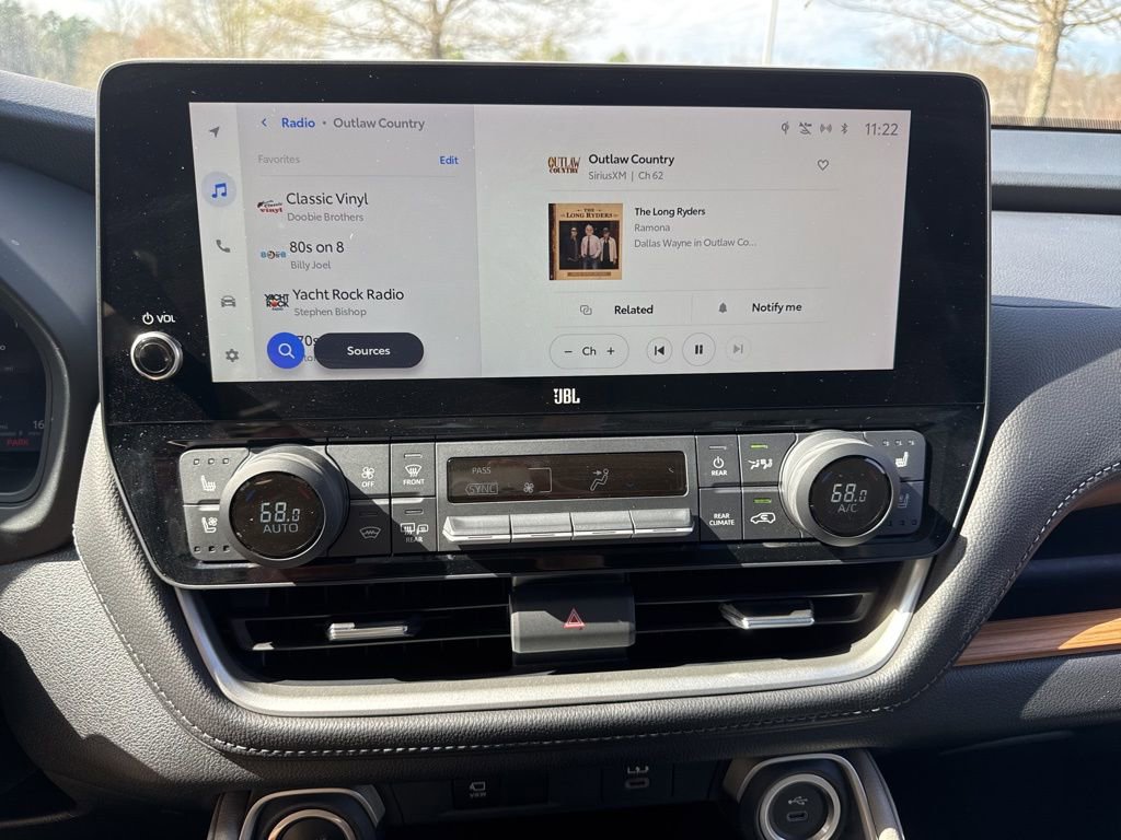 Used 2024 Toyota Grand Highlander Limited image 13