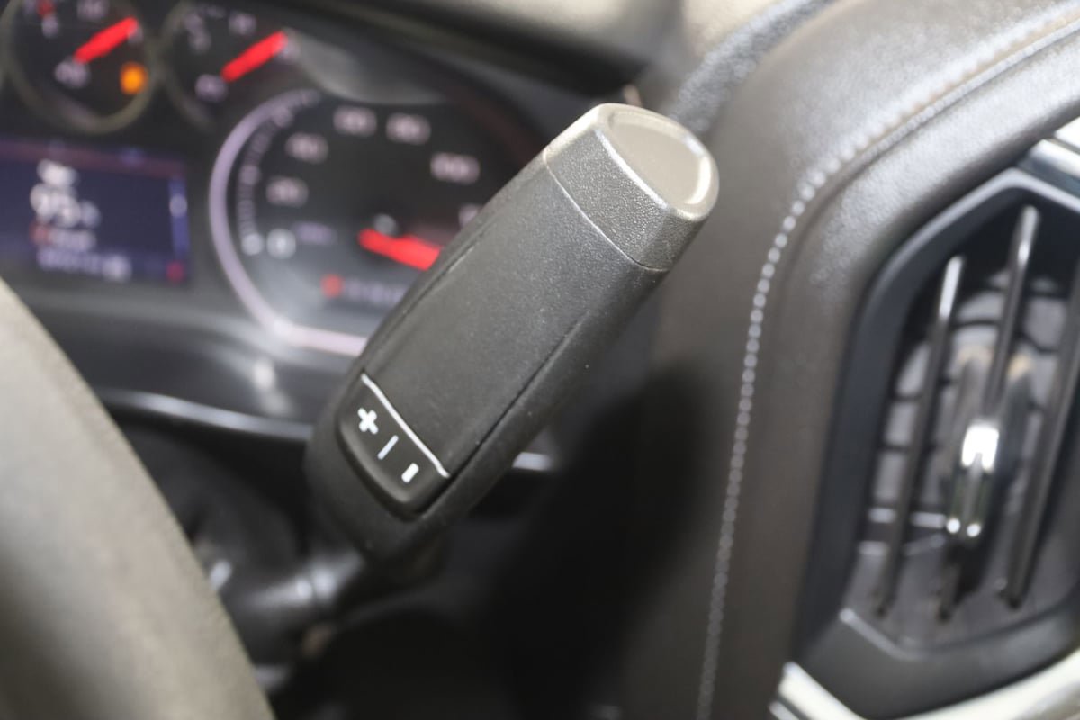 Used 2020 Chevrolet Silverado 2500 LT AWD/4WD image 7