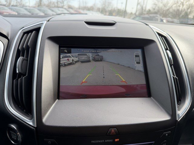 Used 2015 Ford Edge Titanium image 31