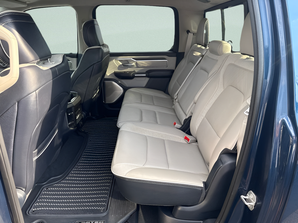 Used 2023 RAM 1500 Limited AWD/4WD image 10