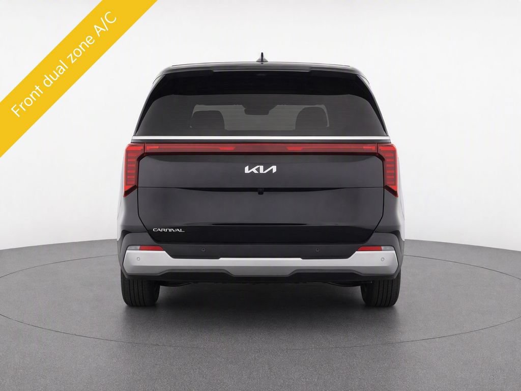Certified 2025 Kia Carnival FWD image 7
