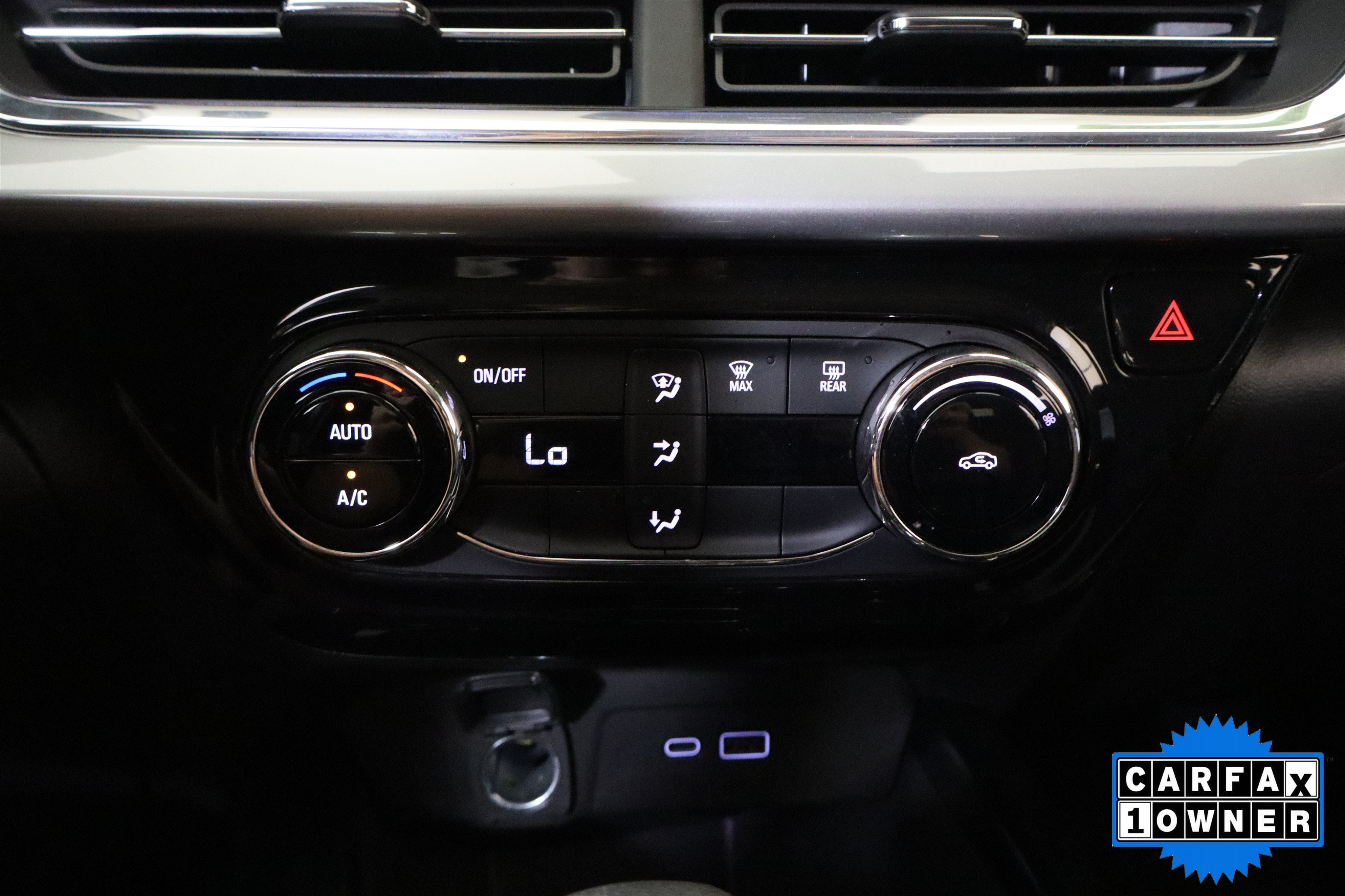 Used 2026 Chevrolet Trax LT FWD image 27