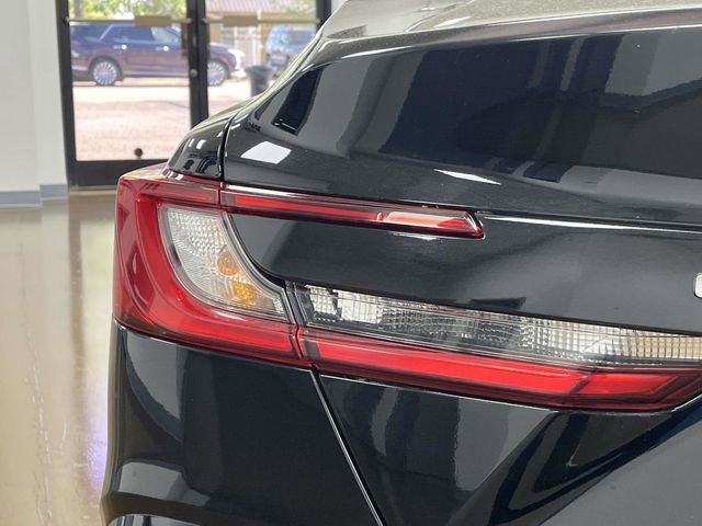 Used 2025 Toyota Camry LE FWD image 12